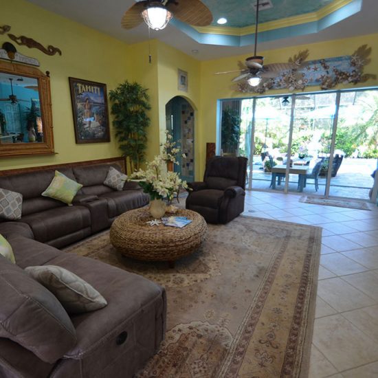 CSE Properties - Natalya's Tropical Estate Paradise Living Room